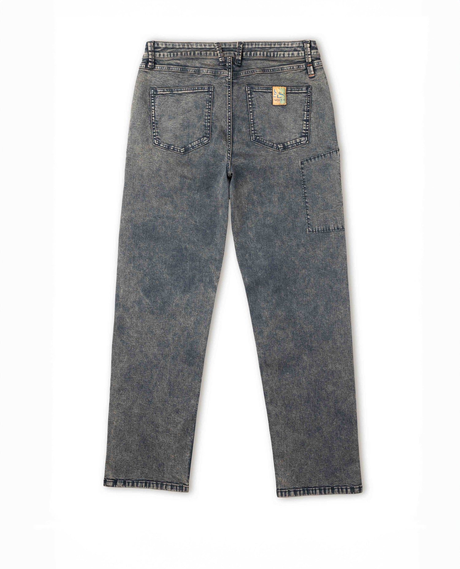 Pregame jeans back in studio