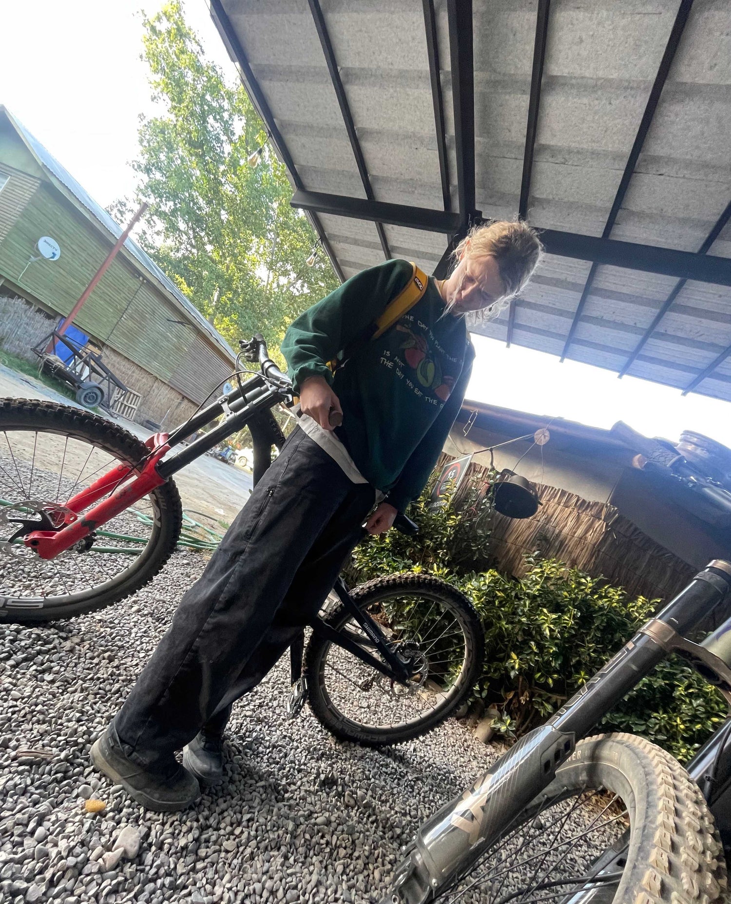 Lucy wearing superlite wide