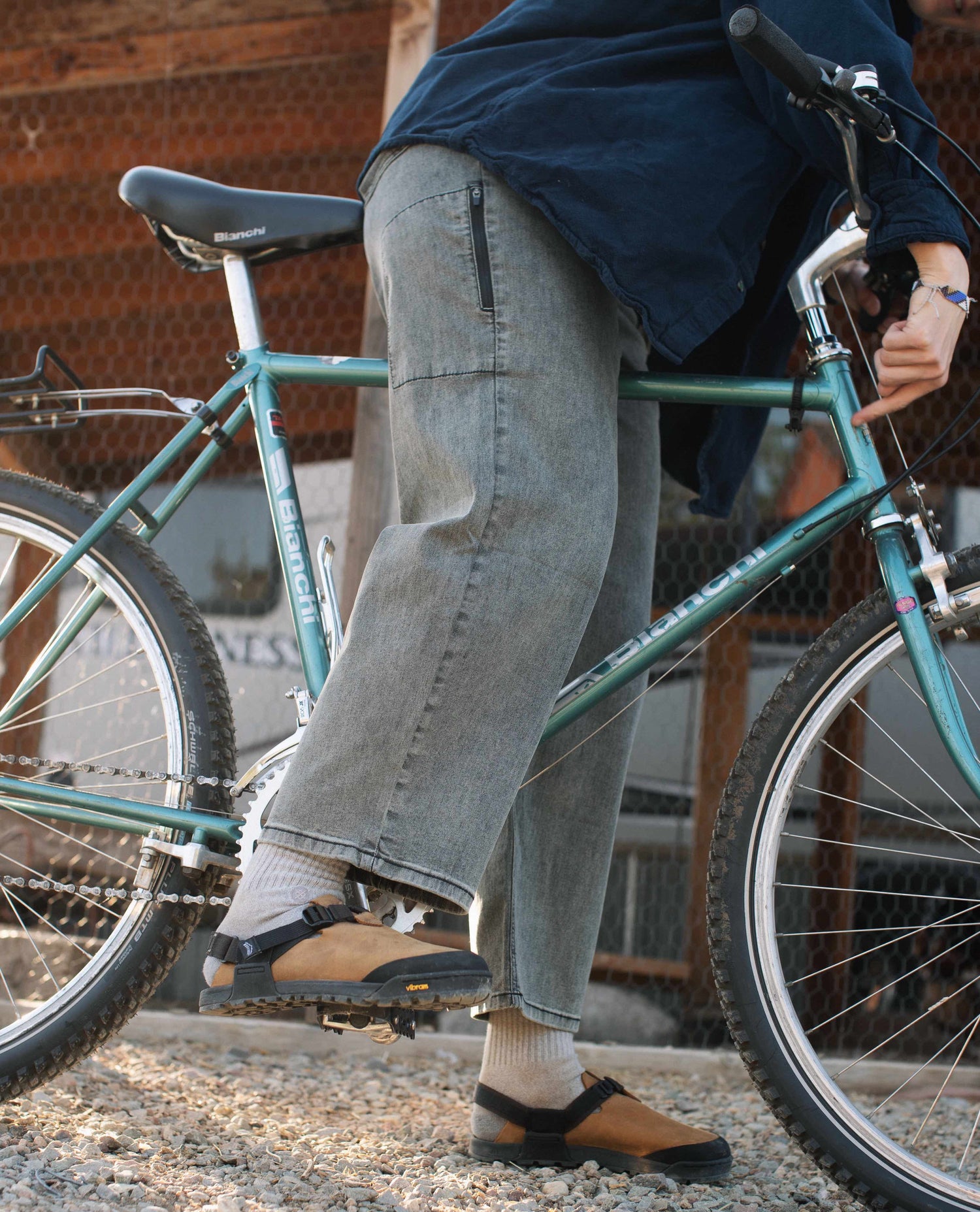 Superlite Wide Turtle Jeans closeup