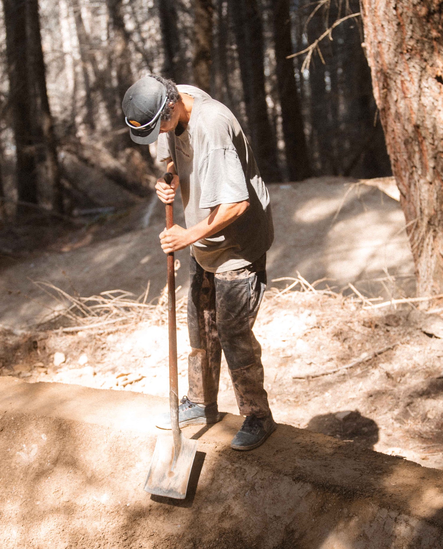 Shaping dirt jumps in superlite utility