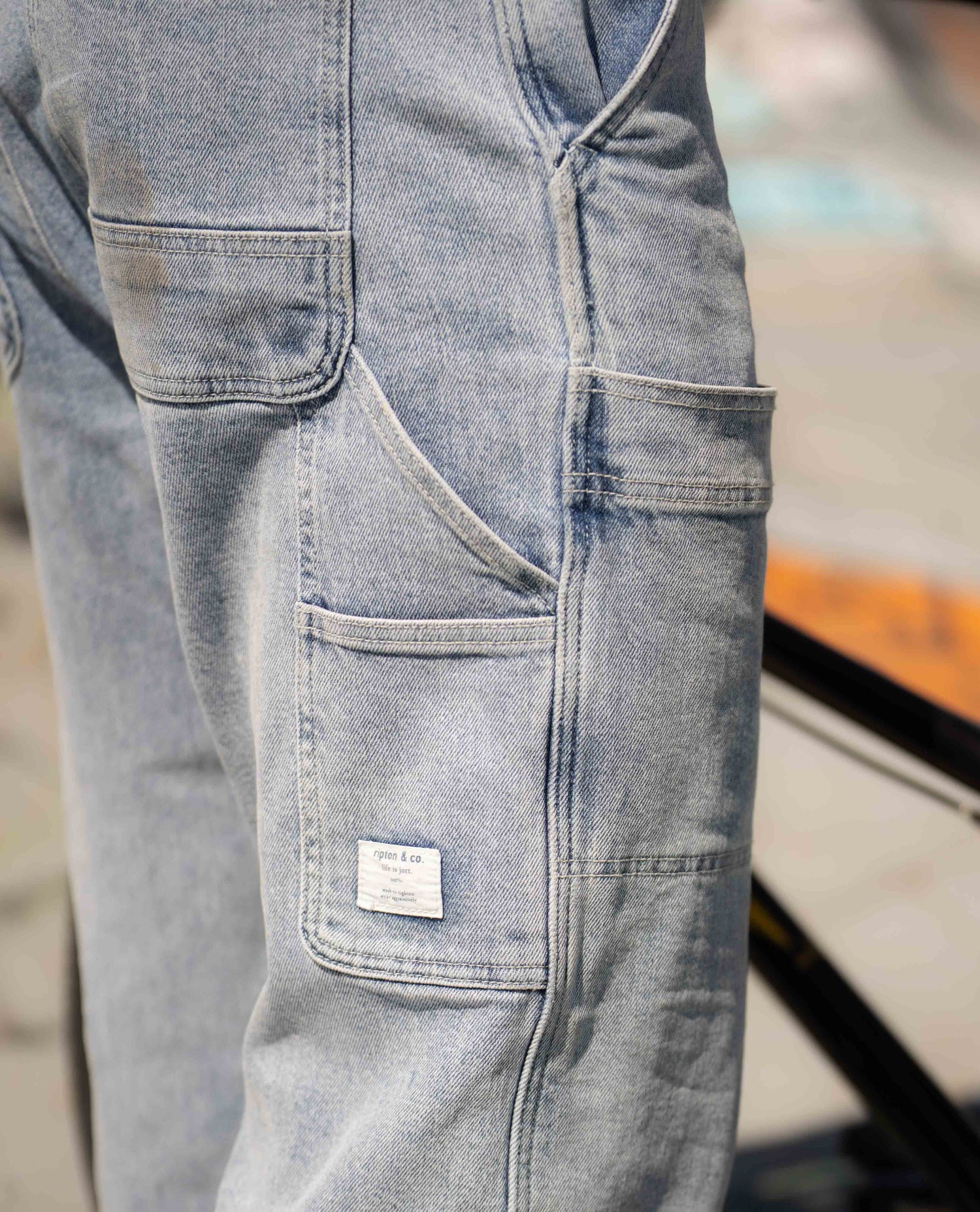 Daytona Utility Jeans pockets on body