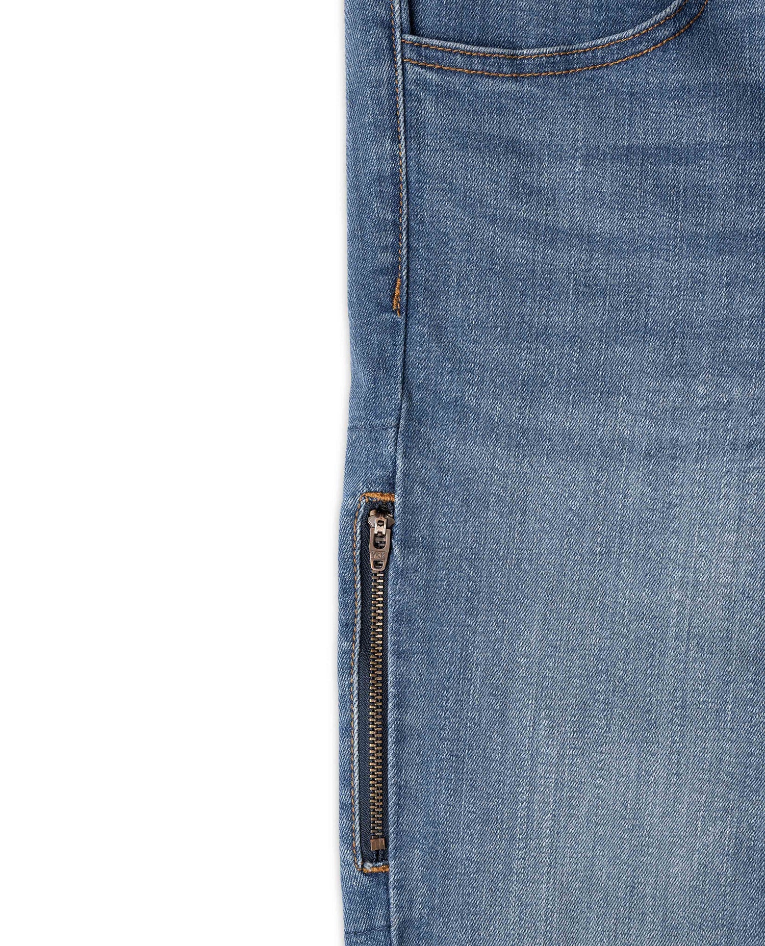 Zipper detail of Ripton jeans. 