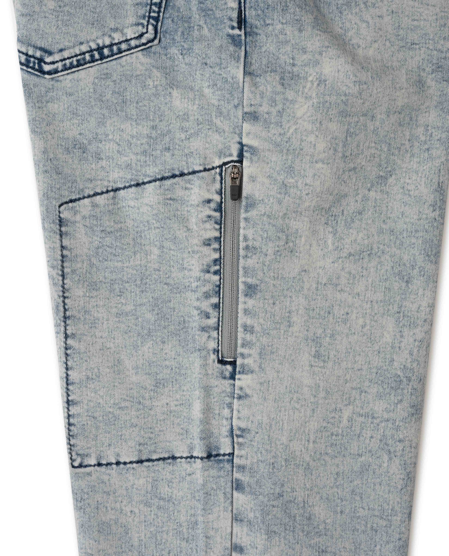 Maliblue Superlite Jeans pocket detail